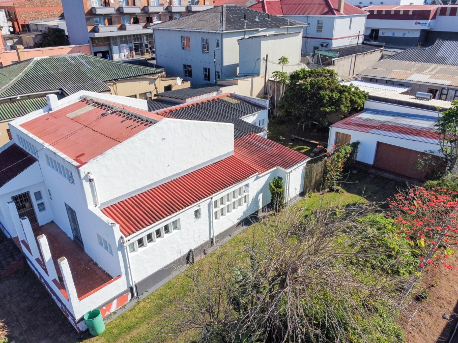 5 Bedroom Property for Sale in Quigney Eastern Cape